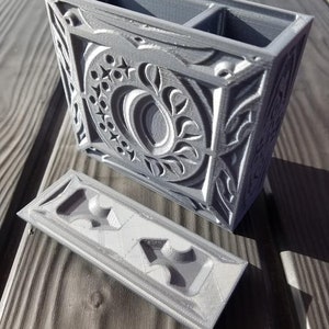 Magic The Gathering Deck and Dice Box Sun And Moon Unsleeved image 6