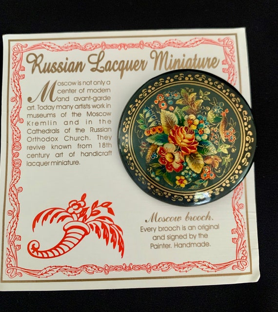 Brooch Russian lacquer miniature very fine vintage