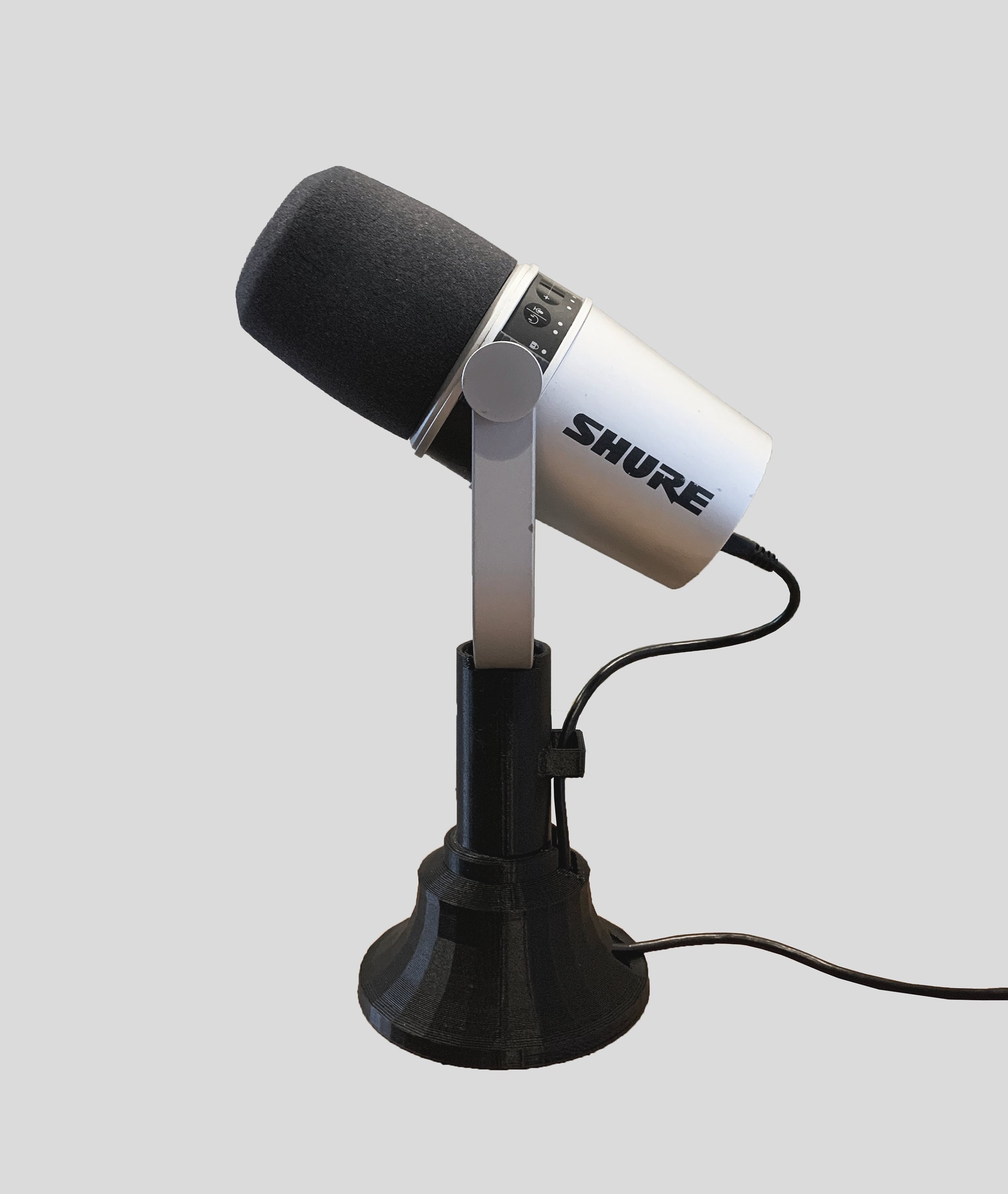 い*ま様 SHURE MV7+ (スタンドセット) MV7+ and Gator Desktop Stand - MV7+ XLR/USB Speech Microphone +