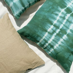 Boho Tie dye pillow cover. Handmade emerald green pillowcase 12 x 20 size. Bohemian stripes pillow. Green accent sofa cushion. READY TO SHIP image 4