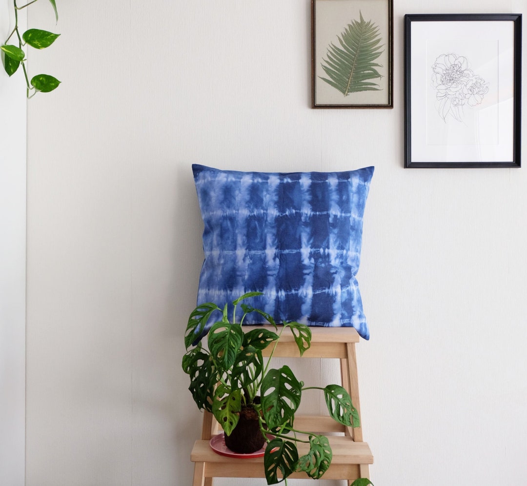 Navy Blue Tiedye Pillow Cover 20 X 20'', Decorative Indigo Blue