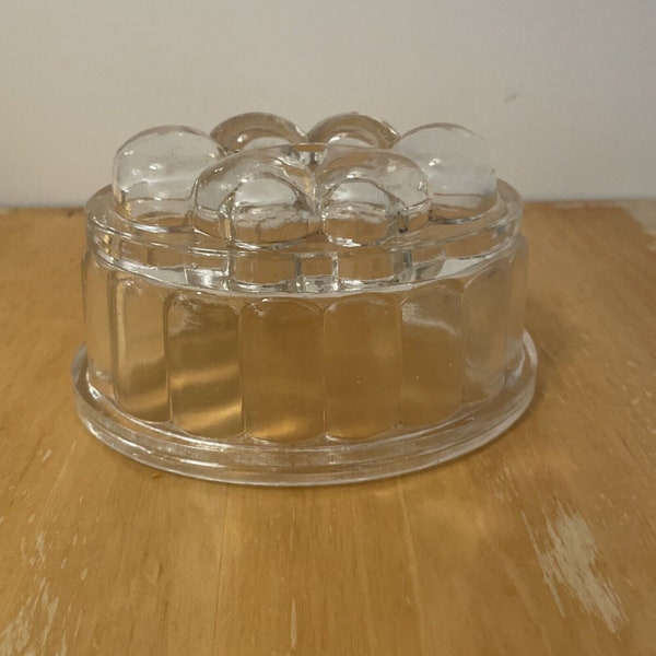 Vintage - Small - Glass Jelly mould - Kitchen home decor