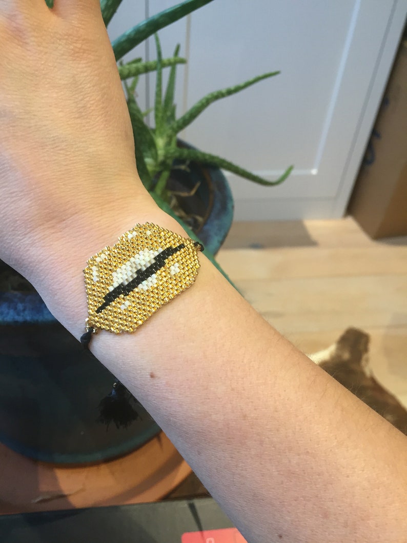 hand made wtih 24k gold plated Miyuki beads Gifts for her 24k BeadedLips bracelet Adjustable brick stitch