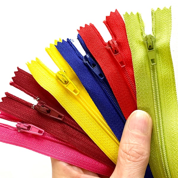 Cushion zips 35cm and 50cm Quality Nylon coil zippers
