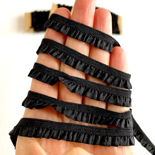 Bordure en dentelle extensible plissée noire 10 mm/0,4 po. Bordure en dentelle plissée en ruban élastique à volants pour vêtements de poupée