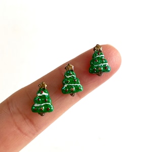Tiny Christmas tree charms Nail decorations 8mm x 11mm Resin Nail art Scrapbooking Dollhouse miniatures