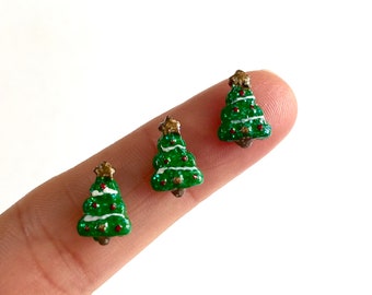 Tiny Christmas tree charms Nail decorations 8mm x 11mm Resin Nail art Scrapbooking Dollhouse miniatures