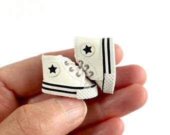 Doll shoes Blythe Doll trainers White leather Mini shoes 1/6 scale tiny Miniature High top Sports shoes