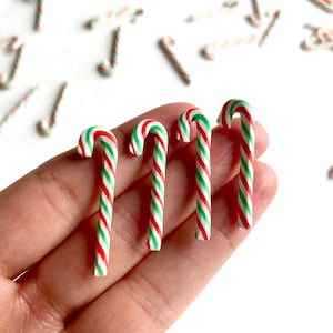 Miniature Candy Canes Christmas sweet decorations 29mm Green Red Polymer clay Dollhouse miniatures