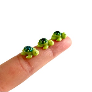 Super tiny resin Cute Turtle animal charms 12mm Micro Terrarium Fairy Garden turtle gift