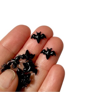 Tiny Bat nail art charms Black resin 8mm x 10mm mini Bats for Halloween nail decoration