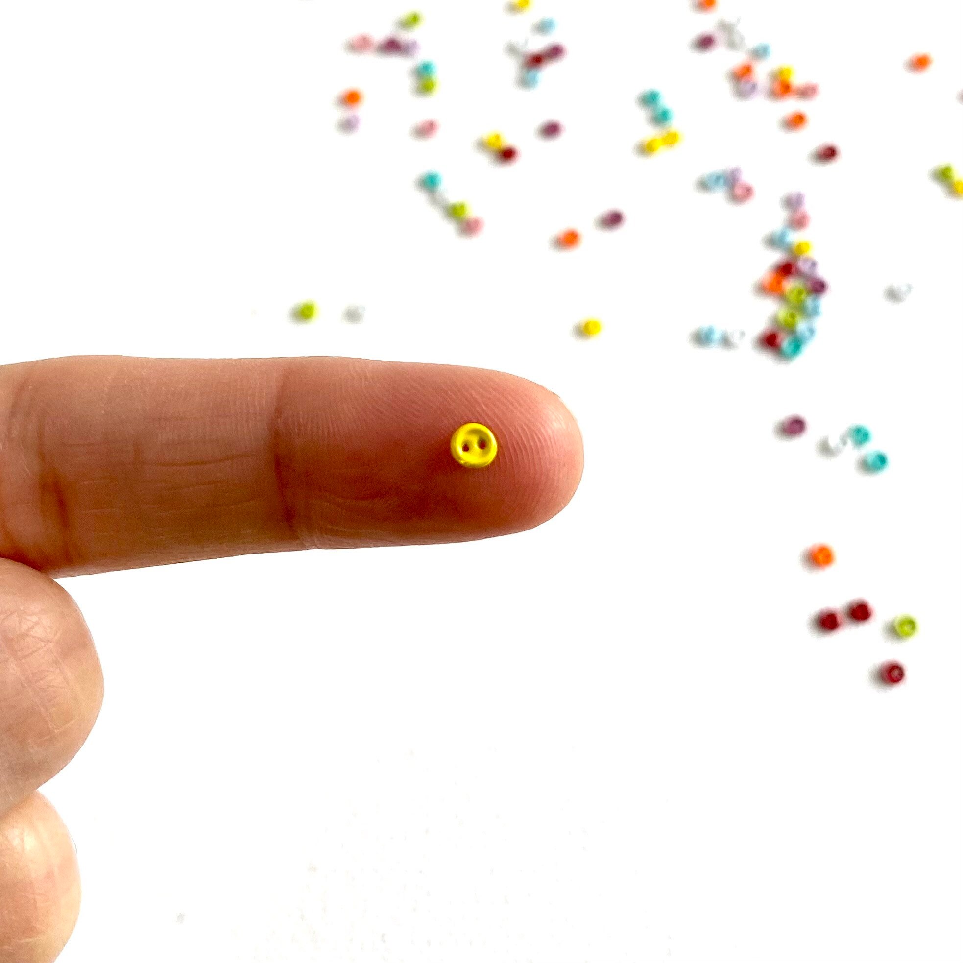 Tiny Buttons 3mm Micro Colourful Plastic Buttons Doll Clothes BJD Doll ...