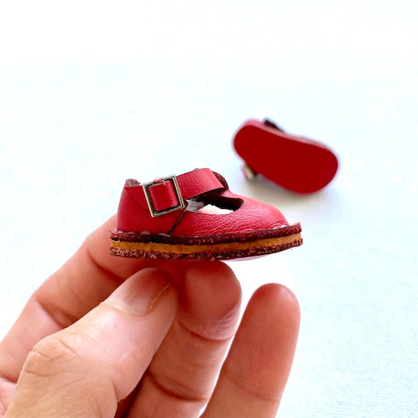 Tiny leather doll shoes Blythe valentine doll shoes Doll boots 34mm Red Doll buckle shoes