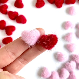 Amuletos de corazón esponjoso, cabujones de metal flocado rojo y rosa, parte posterior plana, bricolaje, fabricación de tarjetas de San Valentín, suministros de regalo