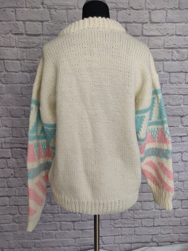 Vintage 80s White Blue and Pink Soft Sweater // Geometric Chunky Knit image 4