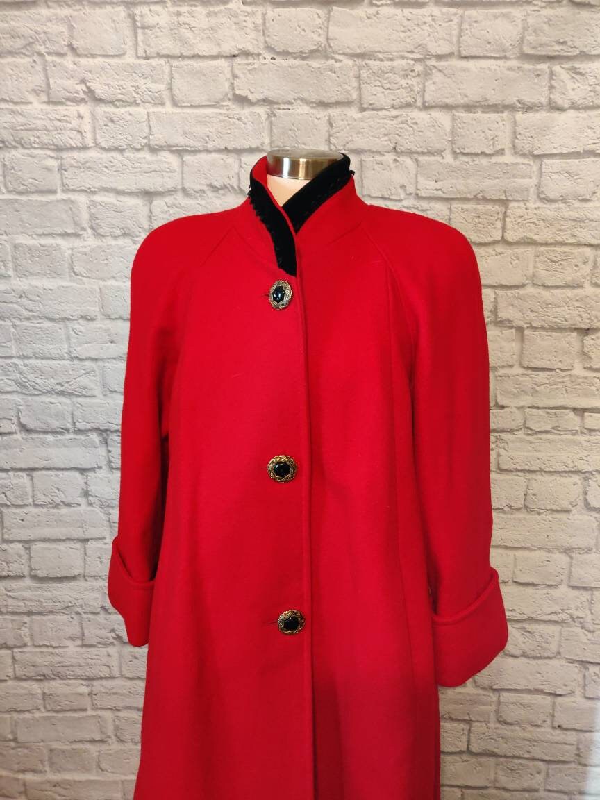 Vintage Wool Red Coat // Button Accents // Cherry Velvet Collar