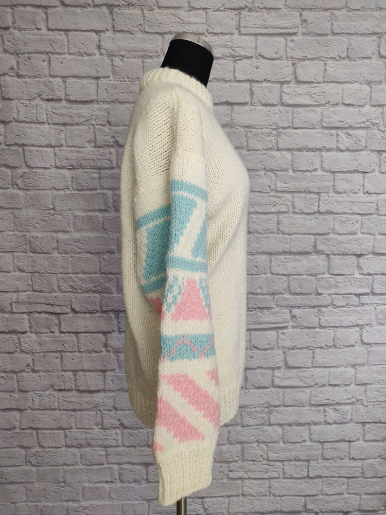 Vintage 80s White Blue and Pink Soft Sweater // Geometric Chunky Knit image 2