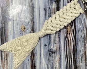 Mermaid Tail Macrame Keychain *DIGITAL PDF PATTERN* | Printable Macrame Pattern