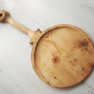 Rustic Pizza peel Long handle pizza paddle Solid weathered wood Country Bread shovel Wooden Oven shovel Farmhouse kitchen decor Hand carved