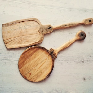 Wooden pizza peel Rustic Pizza Paddle Antique style oven shovel Long handle Bread shovel Farmhouse kitchen Solid wood Country wall decor