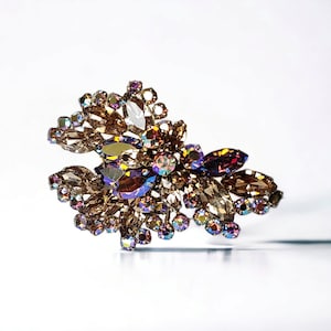 1960s Gold Tone Aurora Borealis Rhinestone Brooch