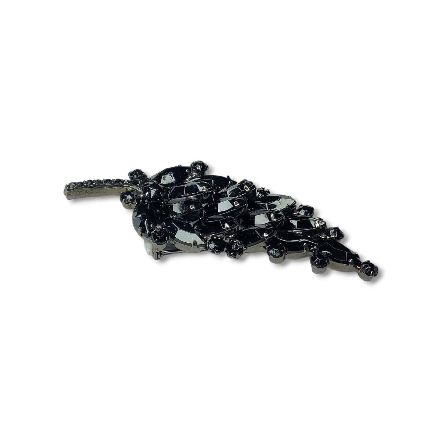 Vintage Verified Juliana  black crystal leaf pin Verified 1960s D & E Juliana Black Jet Leaf Brooch - Etsy main image 2