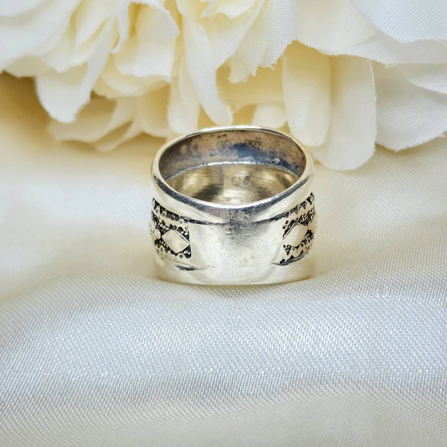 Wide Bali High Polish Ring With White CZ - .925 Sterling Silver Band, Sizes 6-9 - View #7