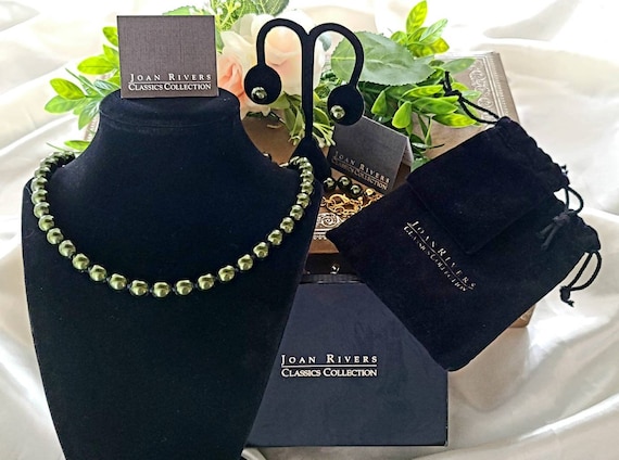 Joan Rivers Classic Collection Pearl Necklace & Ea