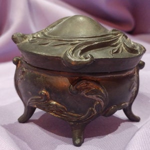 Antique Art Nouveau Hinged Jewellery/Trinket Box