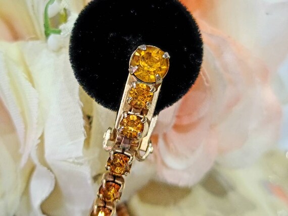 Vintage Rhinestone Sweater Clip Sparkly Midcentury Retro Fashion