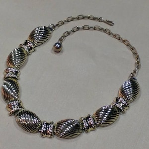 Vintage Gold Tone Choker Necklace
