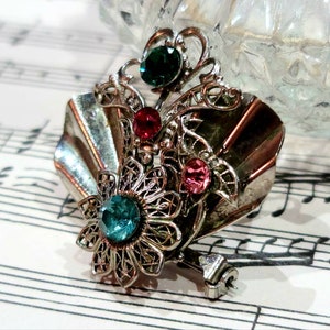 1940&#39;s Silver Tone Rhinestone Brooch