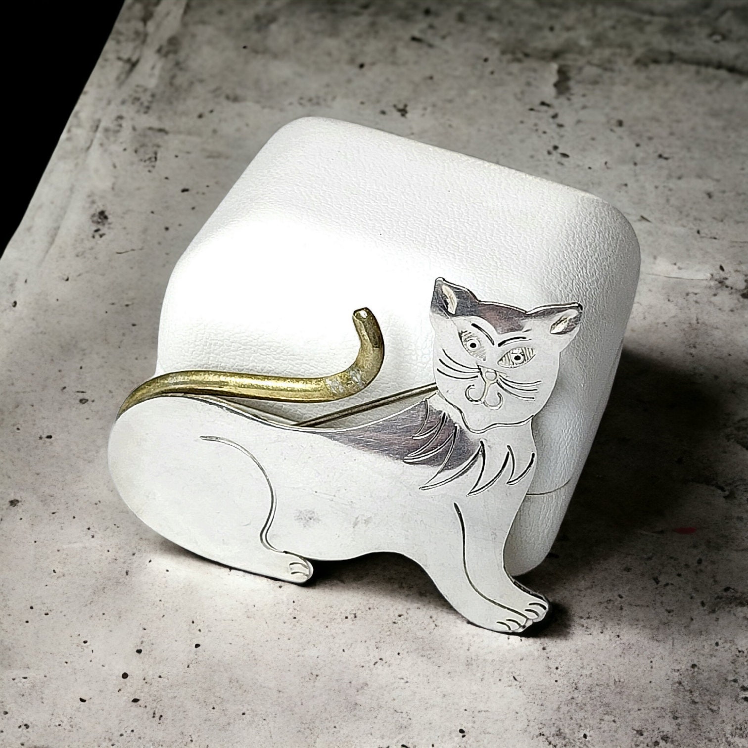 1970s Mexico Sterling Silver Figural Cat Brooch
