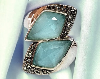 Vintage Hammered Sterling Silver Blue Glass & Marcasite Ring
