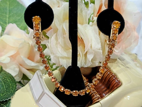 Vintage Rhinestone Sweater Clip Sparkly Midcentury Retro Fashion