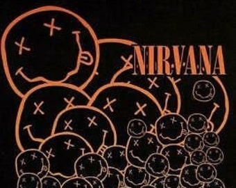 NIRVANA Officially Licensed Postcard - Many Smiles