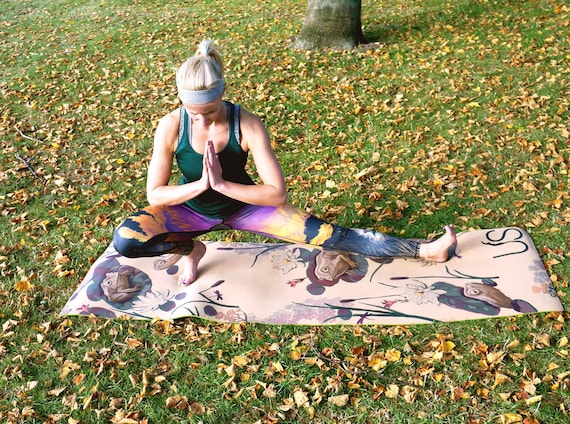 Frogs Cork Yoga Mat: Hand Illustrated, Eco-Friendly, Non-Slip