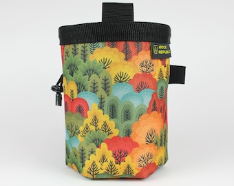 Recycled COLOURFUL FOREST Chalk Bag with soft fleece lining, Rock Climbing Chalk Bag, Vegan, Kreide Beutel, Sac de Craie