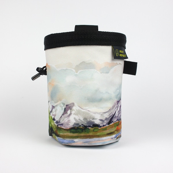 Recycled CLOUDY PASTEL MOUNTAINS Chalk Bag with soft fleece lining, Rock Climbing Chalk Bag, Vegan, Kreide Beutel, Sac de Craie