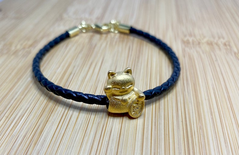 Lucky Cat Bracelet / Maneki Neko Bracelet / Red Bracelet / Etsy