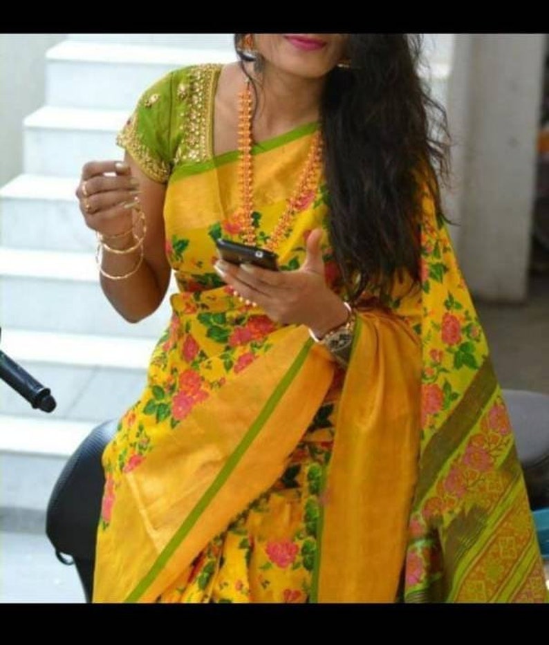 Uppada printed pure silk saree in yellow and green with wide zari border,handwoven uppada jamdani saree,uppada silk saree with floral print