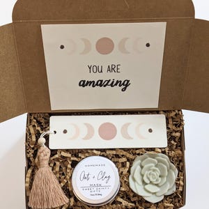 Mini moon phase gift box