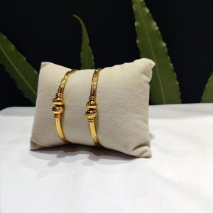 Gold-Plated Wedding Bangles free size Set of 2, Indian Bridal Kada, Traditional Golden Bracelets for Women, Fashionable Bridal Jewelry