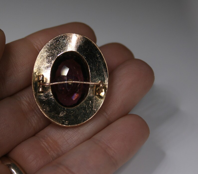 19th century brooch Ancient gold and gold metal brooch