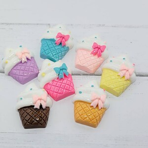 Fake Cupcake Cabochons: Resin Flatbacks, Craft & Slime Add-ins