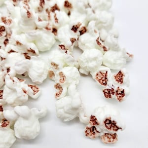 Fake Popcorn: Resin Cabochons for Jewelry & Slime Crafts (10 Pieces)