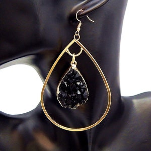 Luxspecialty Oval with Dangling Druzy Earrings