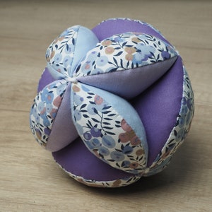 Puzzle ball, Montessori baby toy, Fabric ball, Gripping Montessori ball, Sensory Toy, Crib toy Baby Shower Gift, Lillac Purple ball