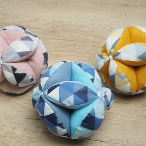 Montessori Gripping Ball, Montessori Learning Toy, Soft Ball, Hand Eye Coordination, Fabric Ball, Gripping Toy, Baby Shower Gift, Busy Toy