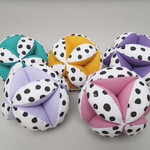 Montessori ball, Soft ball, Puzzle ball, Amish ball, Fabric ball, Gripping toy, Amish toy, Baby shower gift, Busy toy